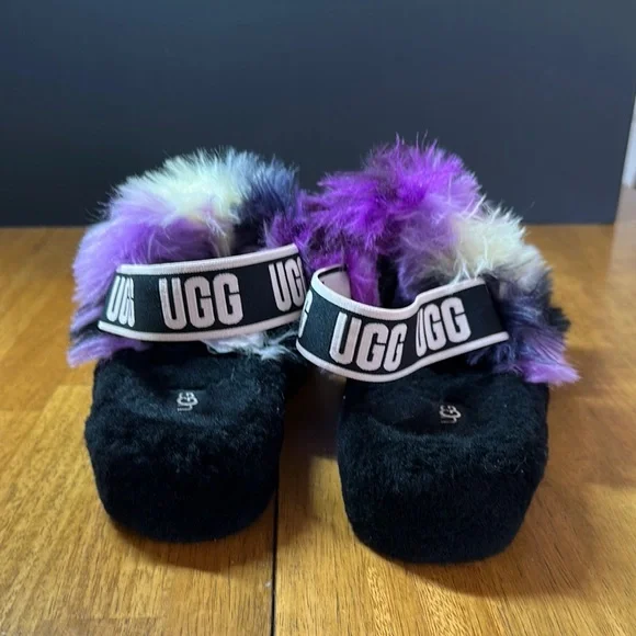 UGG Fluffy Purple and Black Sandals/slippers - Picture 6 of 7